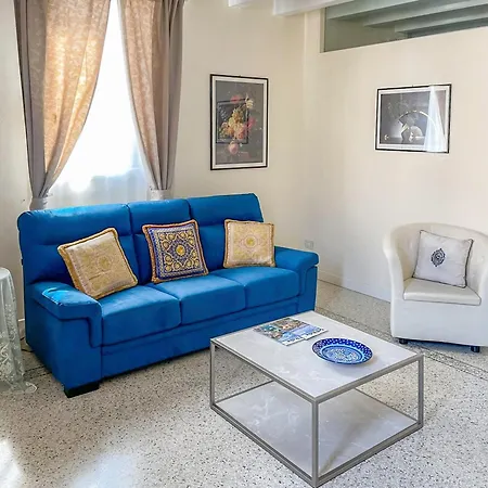 Juliet House-2