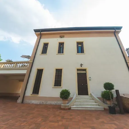 Juliet House-3